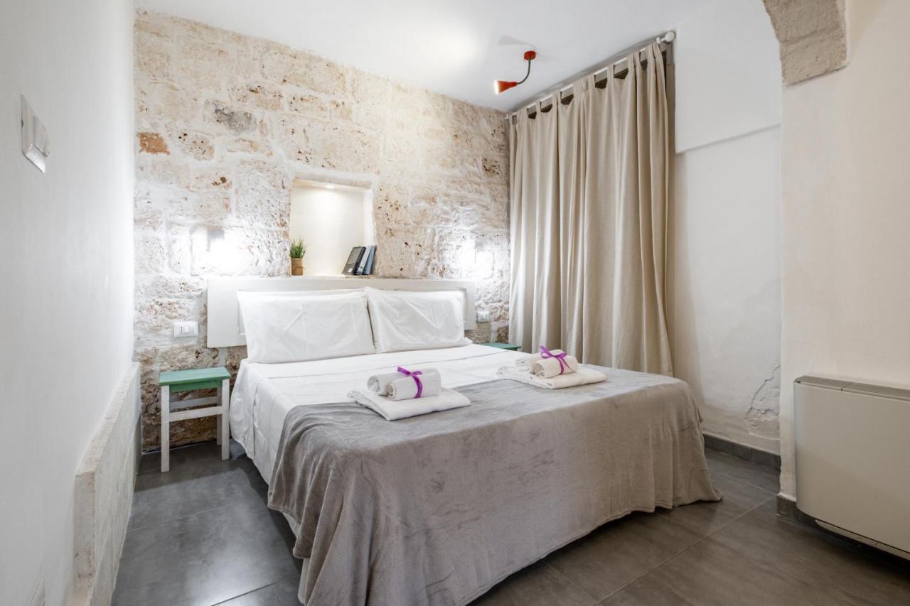 La Casa Nel Vico Pretty Apartment オストゥーニ エクステリア 写真